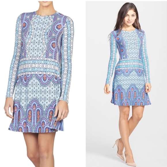 BCBGMaxAzria Dresses & Skirts - BCBGMAXAZRIA Jeanna Jersey Fit & Flare Dress